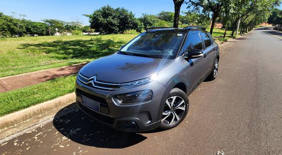 CITROËN C4 CACTUS 1.6 THP FLEX SHINE PACK EAT6